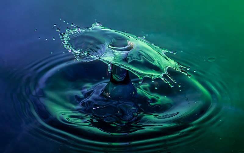 How to Create Water Drop Photography (Step by Step)