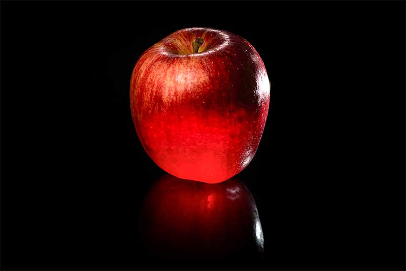 Apple-still-life-photography