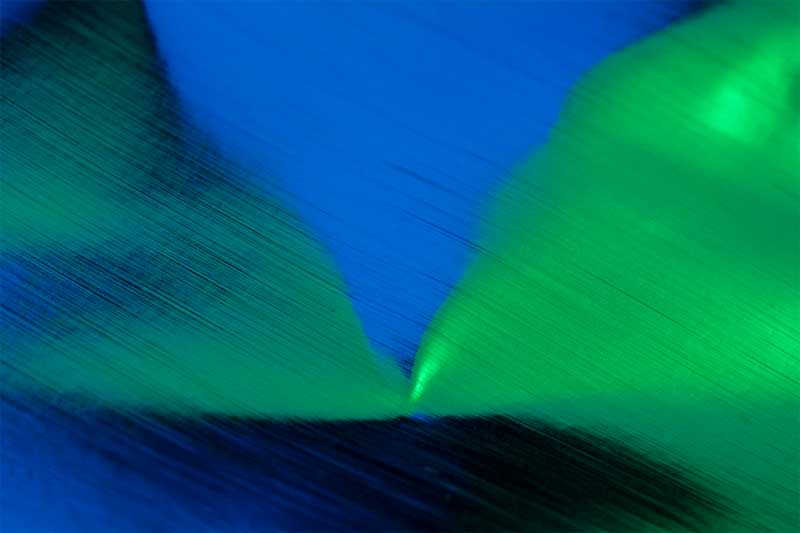 reflection-abstract-diffused-blue-and-green