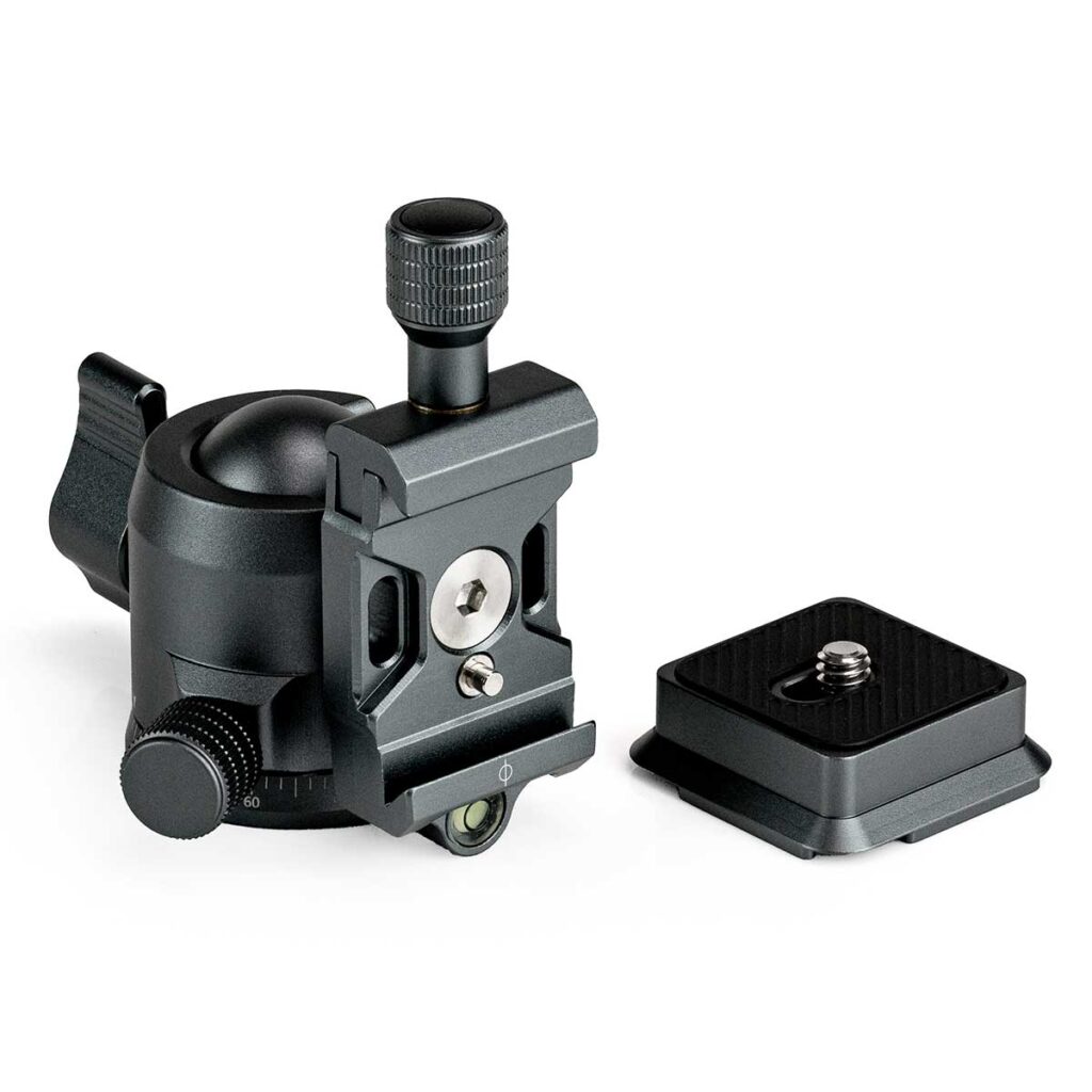 Adaptalux-Ballhead-mount-attachment
