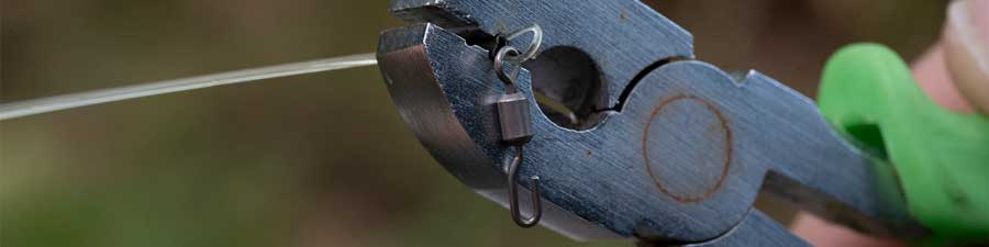 How to Achieve Consistent Macro Lighting Outdoors