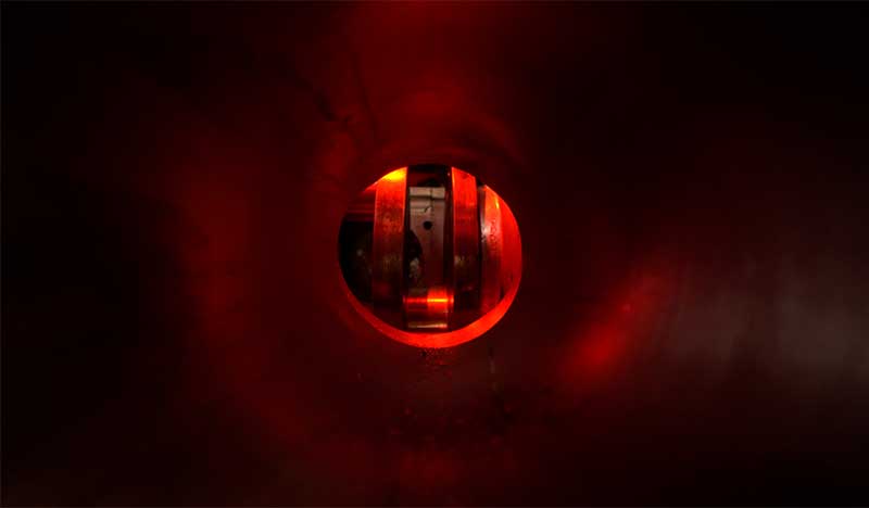 inside-an-engine-probe-lens