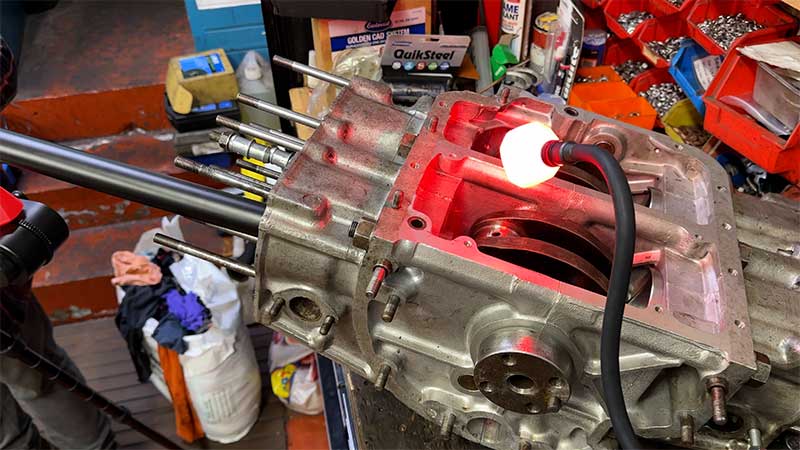 lighitng-for-car-engine-photography