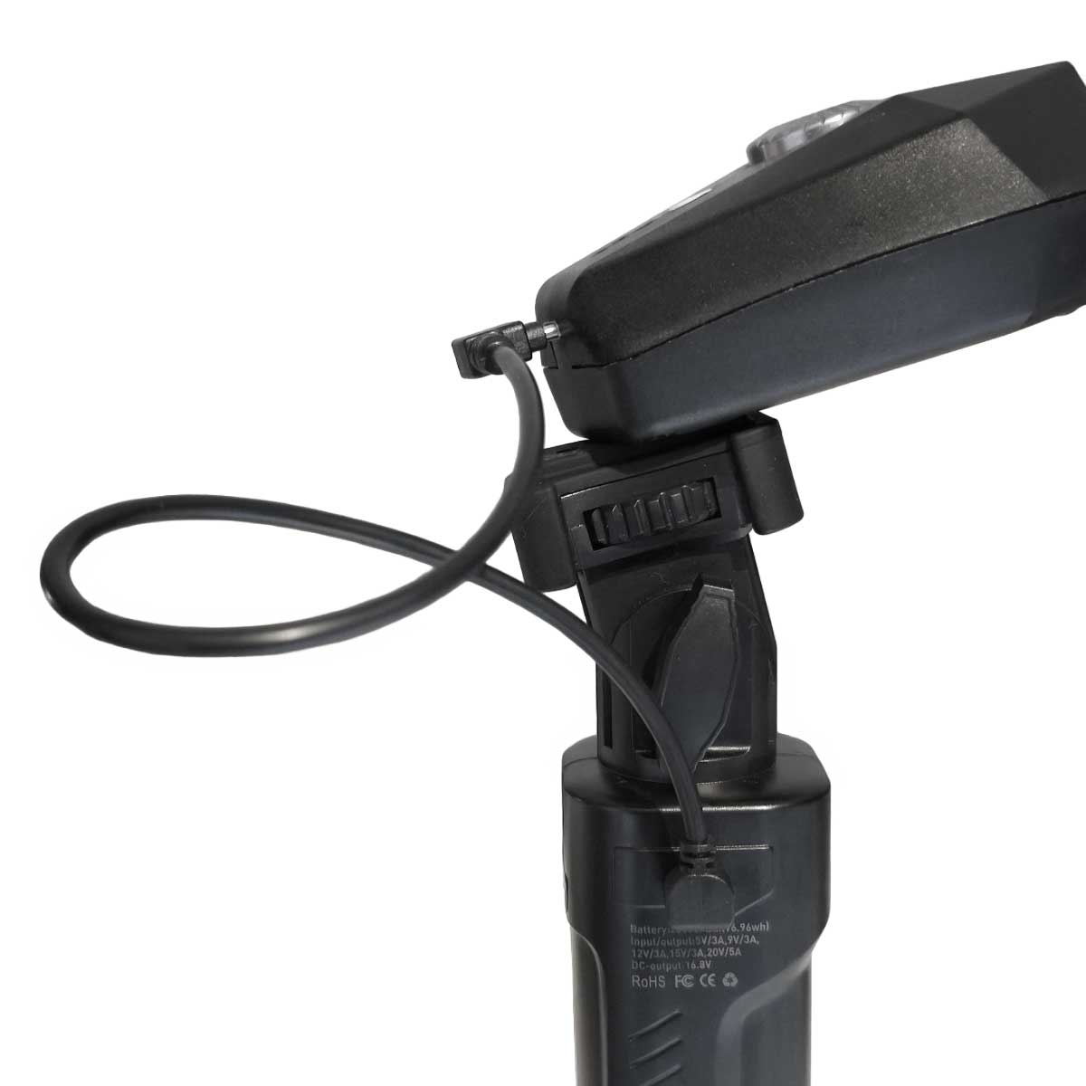 Battery-grip-pod-mounting